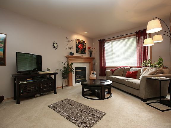4th image of 13623 Beverly Park Rd #1A