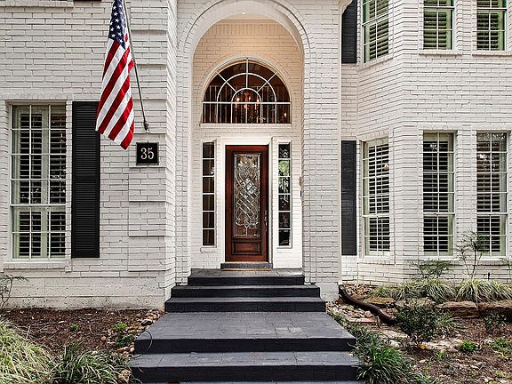 3rd image of 35 Misty Grove Cir