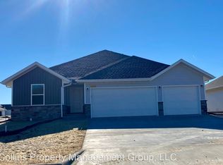 1500 E New Madrid, Republic, MO 65738