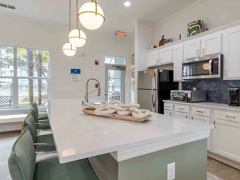 Reserve at Mill Creek — Photo 17