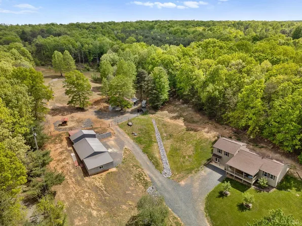 588 Paradise Rd, Concord, VA 24538