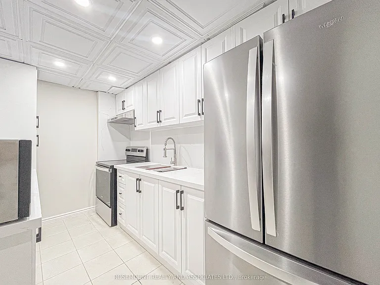 18 Quintessa Ct — Photo 13
