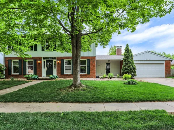 1015 Tanbark Dr, Columbus, IN 47203