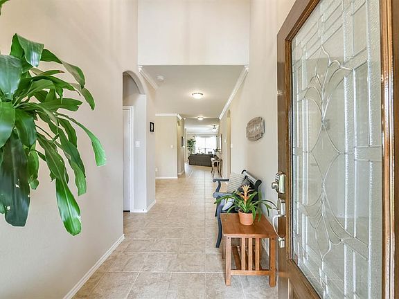 5th image of 24133 Fosters Knoll Ln