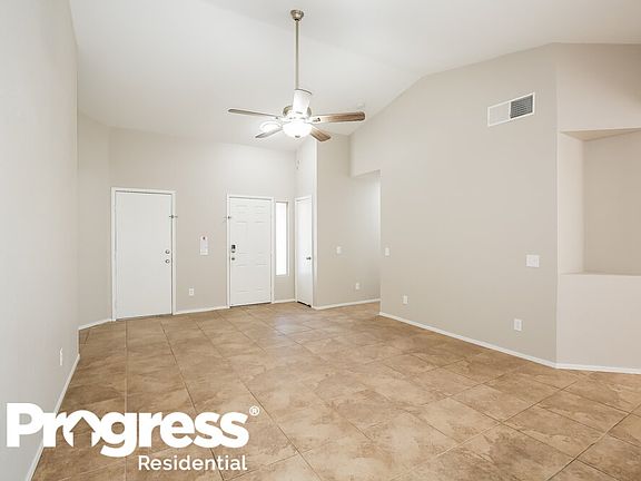 4th image of 5136 Crystal Breeze Ln