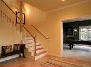906 Asbury St, Houston, TX 77007