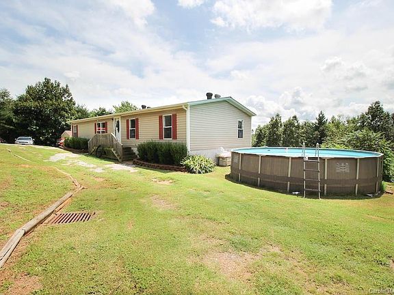 5th image of 5162 Laurel Haven Ave