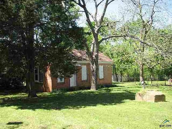 2nd image of 307 E McKay St