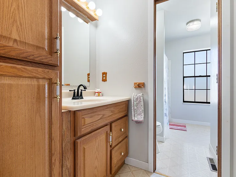 1754 E 97th Dr — Photo 11