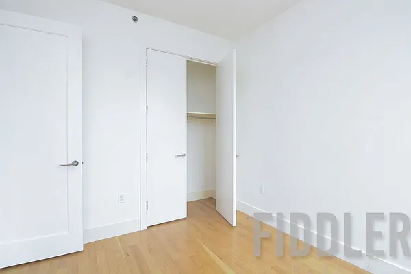 Rented by Fiddler Realty | media 18