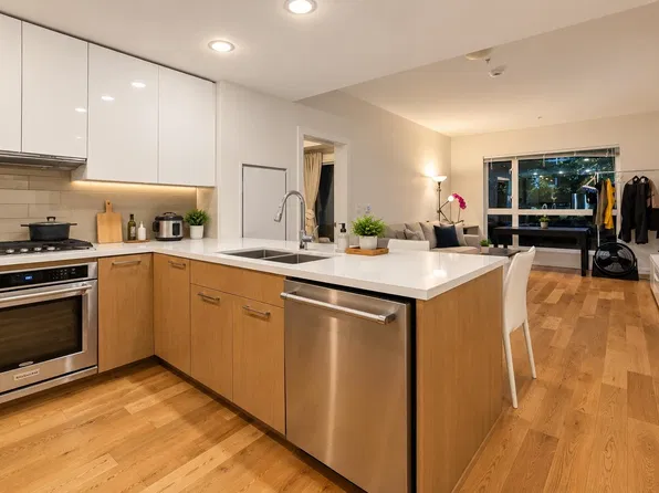 5311 Cedarbridge Way #117, Richmond, BC V6X 0M3