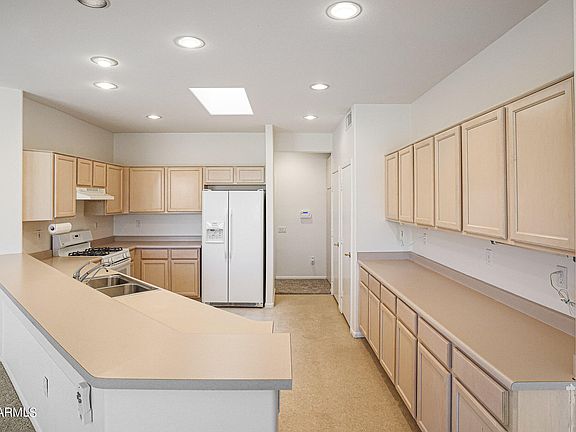 3rd image of 20225 N Clear Canyon Dr