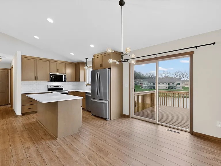 2412 Hadley Hills Dr NE — Photo 9