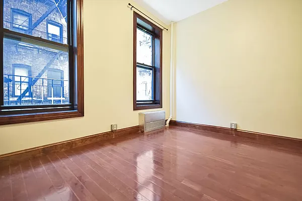 Rented by Compass | media 14