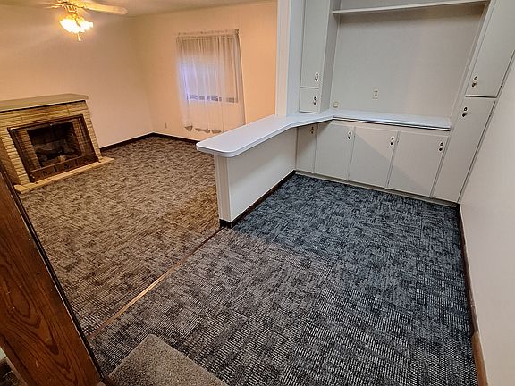 3rd image of 713 N Robinson St