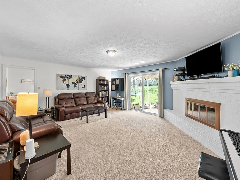 3611 Bahama Dr — Photo 18