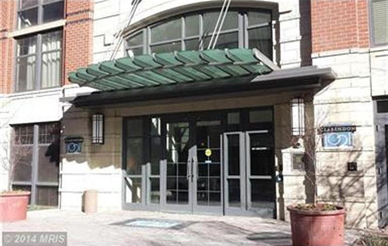 2nd image of 1021 N Garfield St APT 537