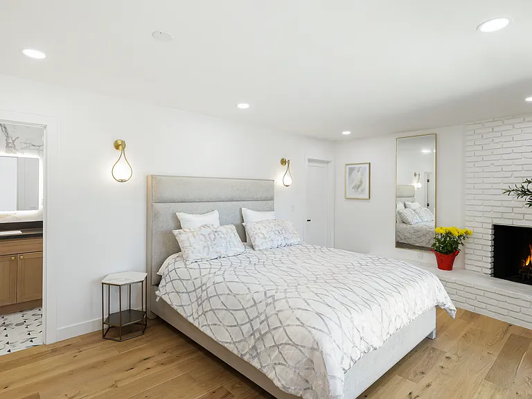 9461 Lotus Dr — Photo 25