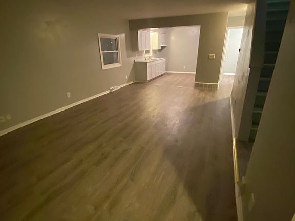 2nd image of 10321 W Kiehnau Ave
