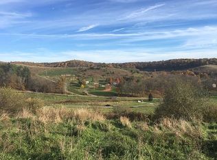 4048 Roemer Dr NE, Ne, OH 44622