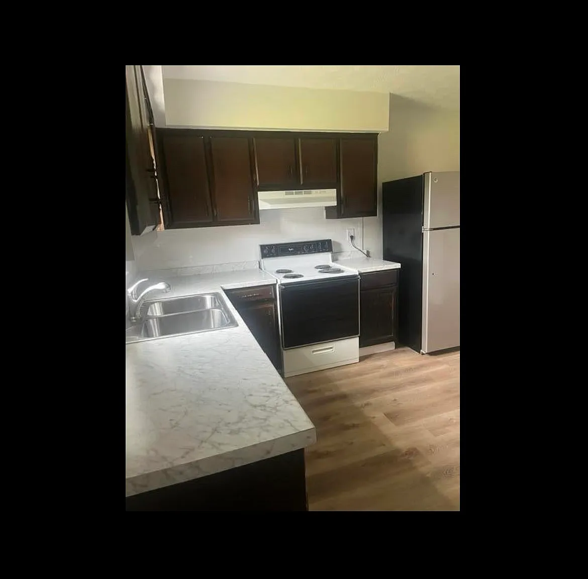 2 bed, 871 sqft, $1,100 — Photo 1