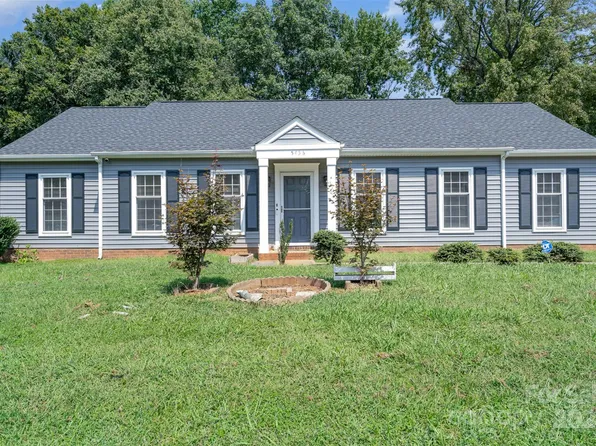 5436 Doverstone Ct, Charlotte, NC 28208