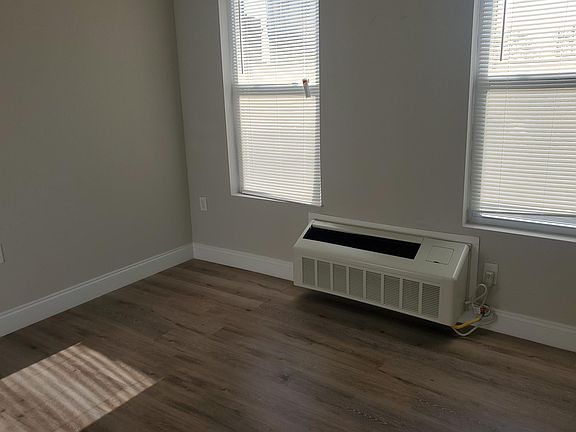 5th image of 20 Canfield St #1J