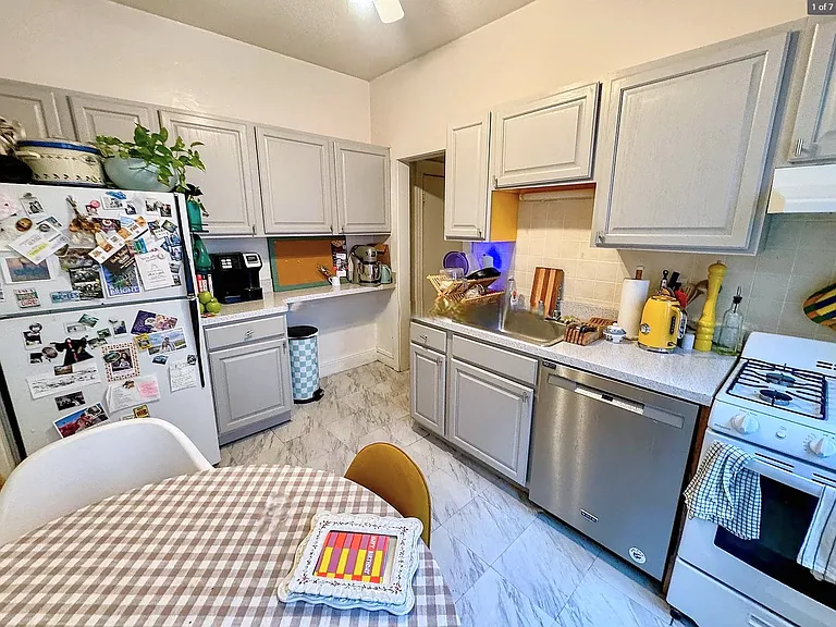 35 Mount Hood Rd #10 — Photo 2