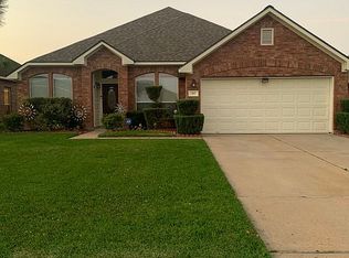 402 Arbor Green Ln, Rosenberg, TX 77469