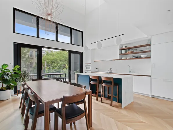 42 Sharon Street image 3 of 27
