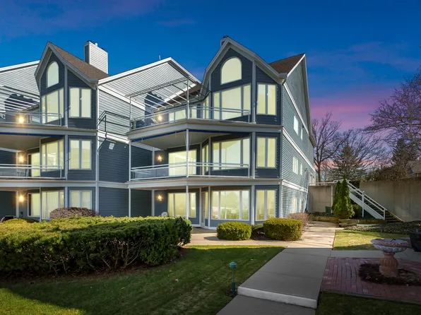 4144 Ridge Rd APT 10, Stevensville, MI 49127