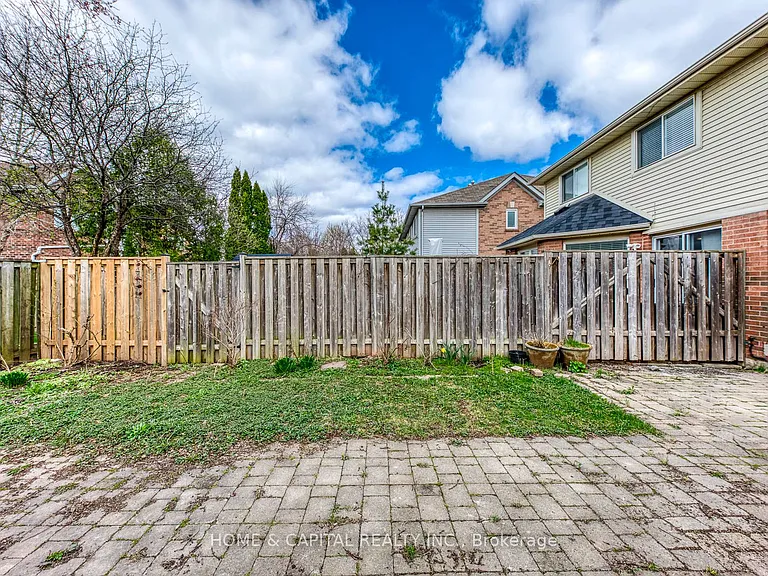 1210 Leewood Dr — Photo 40