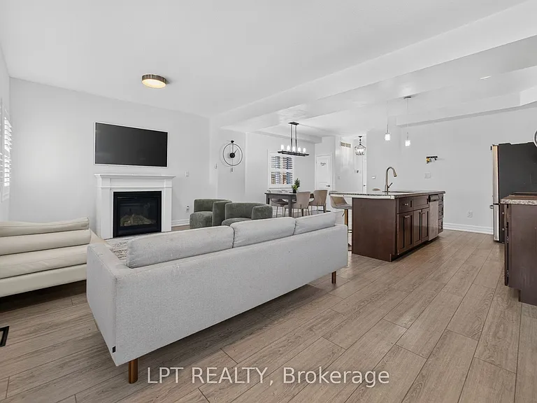 148 Hollybrook Trl S — Photo 11