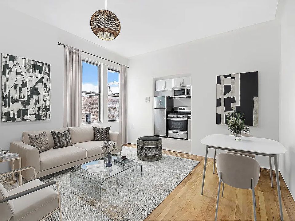 1st image of 225 13th St APT B1