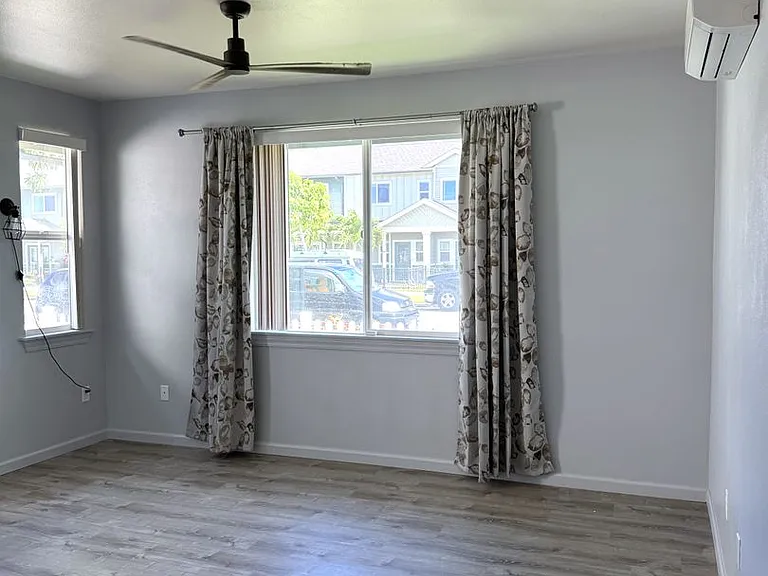 1101 Kukulu St #57 — Photo 8