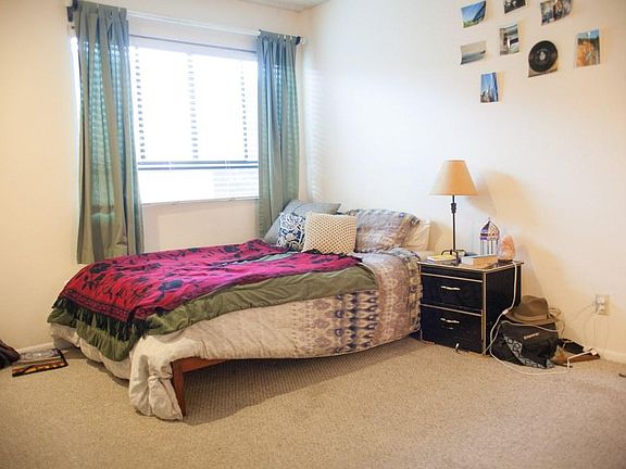 5th image of 253 Oakwood Ave #12F