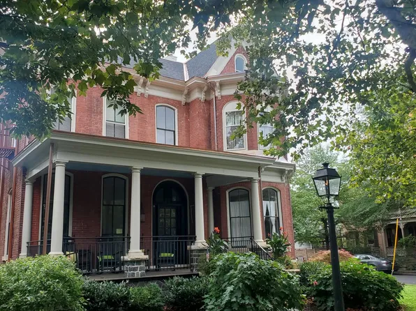 152 N Union St APT 1, Lambertville, NJ 08530