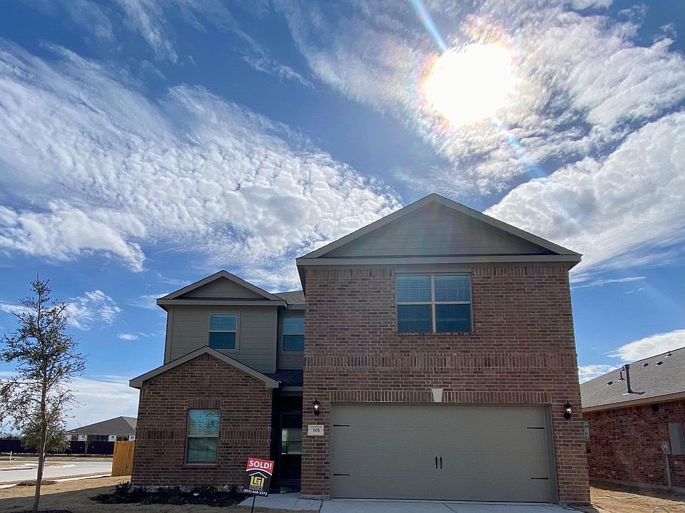 1st image of 301 Zimmet Dr