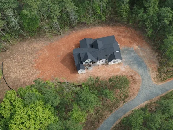35 Big Bear Dr, Pittsboro, NC 27312
