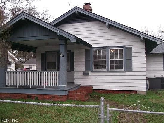 1st image of 2407 E Pembroke Ave