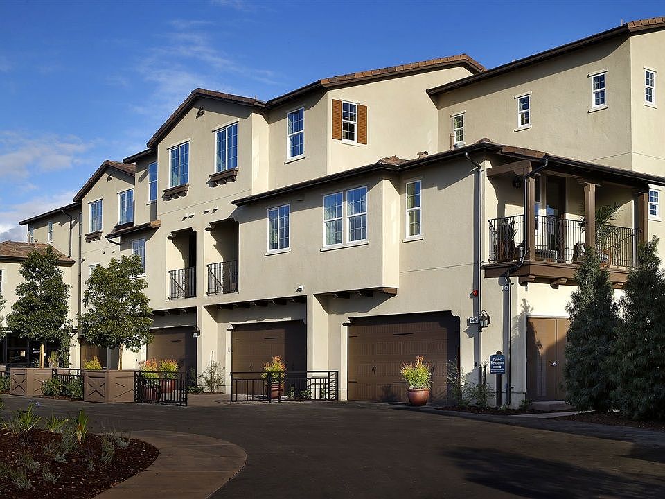 1st image of 16465 Veridian Cir
