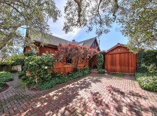 27 Via Gayuba, Monterey, CA 93940