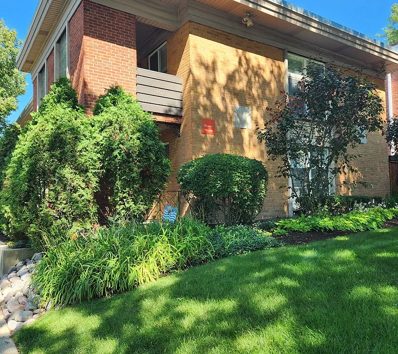 402 Franklin Ave