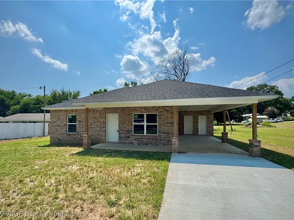 806 S Ada St, Muldrow, OK 74948