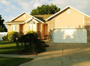 243 S 950 W, Layton, UT 84041