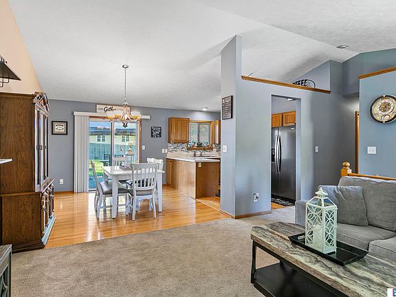 4th image of 4825 Chiswick Dr