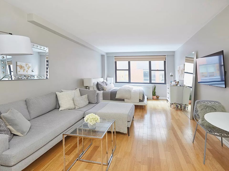 1st image of 7 E 14th St APT 804