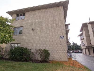 4423 Prescott Ave 3 UNIT 301, Lyons, IL, 60534