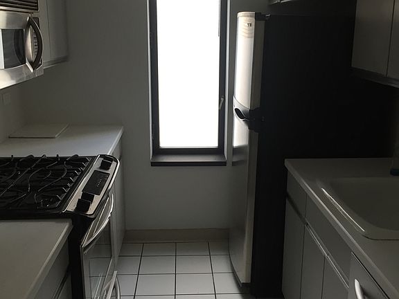 5th image of 211 Madison Ave #6A