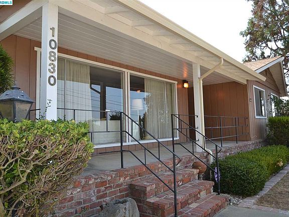 3rd image of 10830 Snowdown Ave